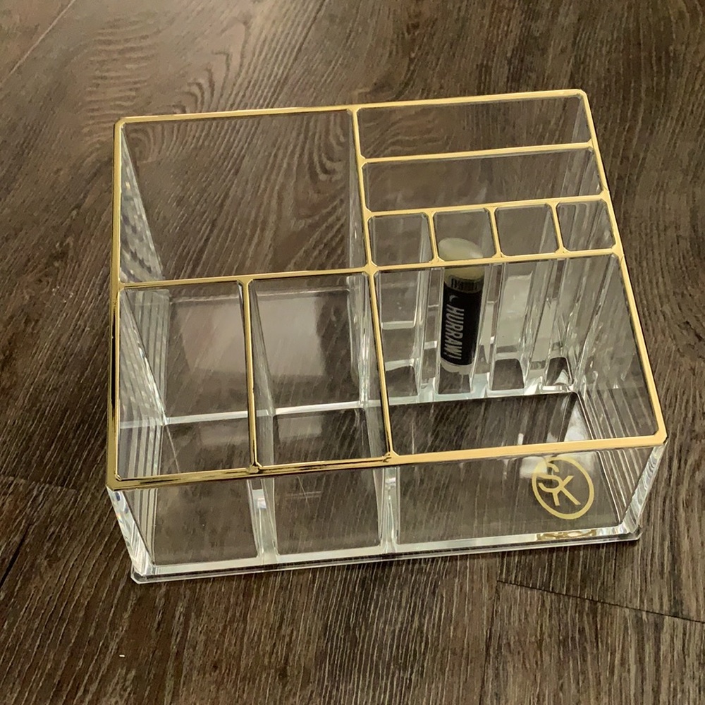 Clear Make up organizer